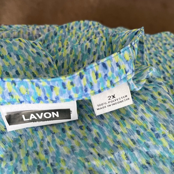 Ladies tops - Picture 10 of 15